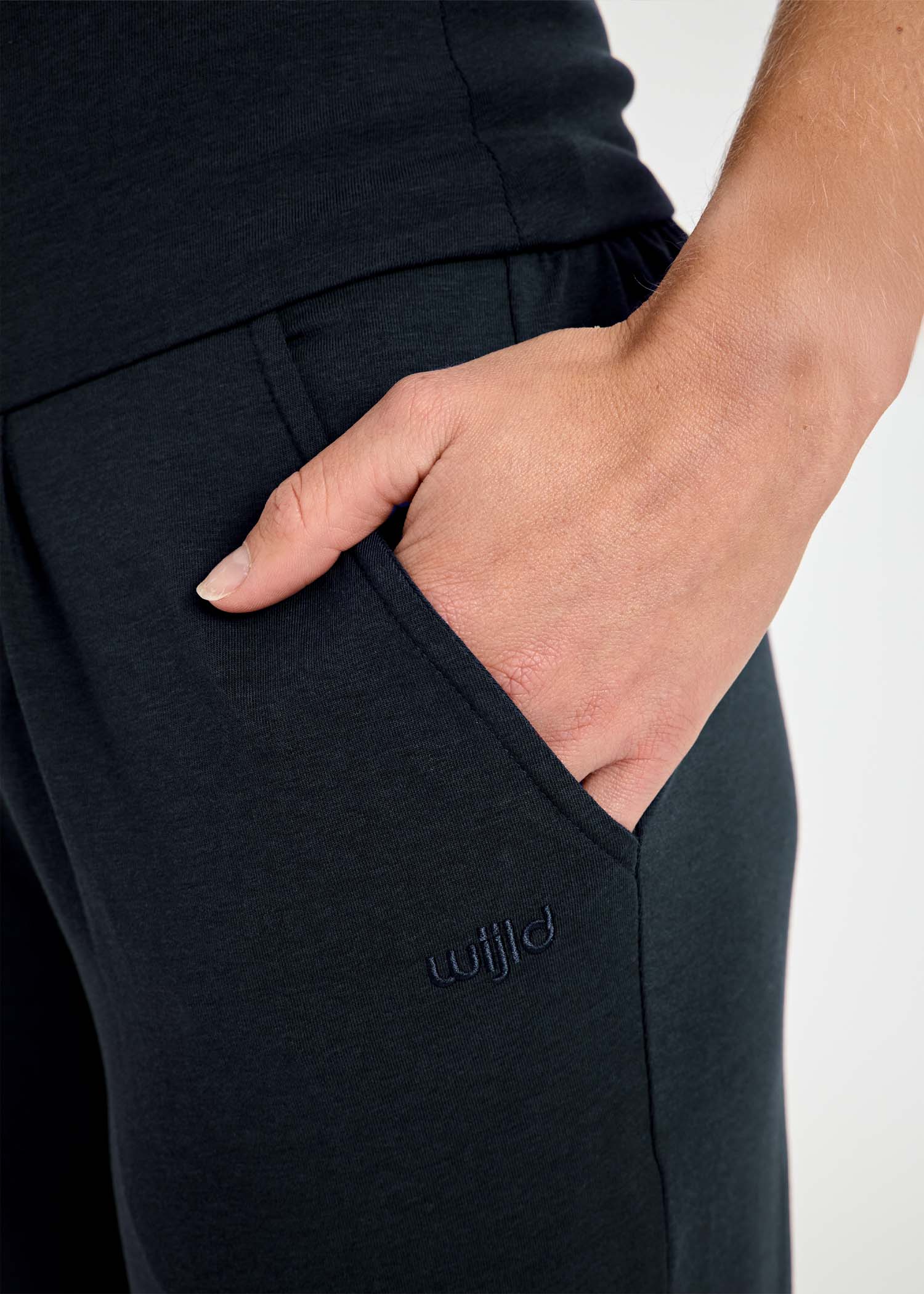 DAMEN YOGA PANTS AMALIE SALUTE