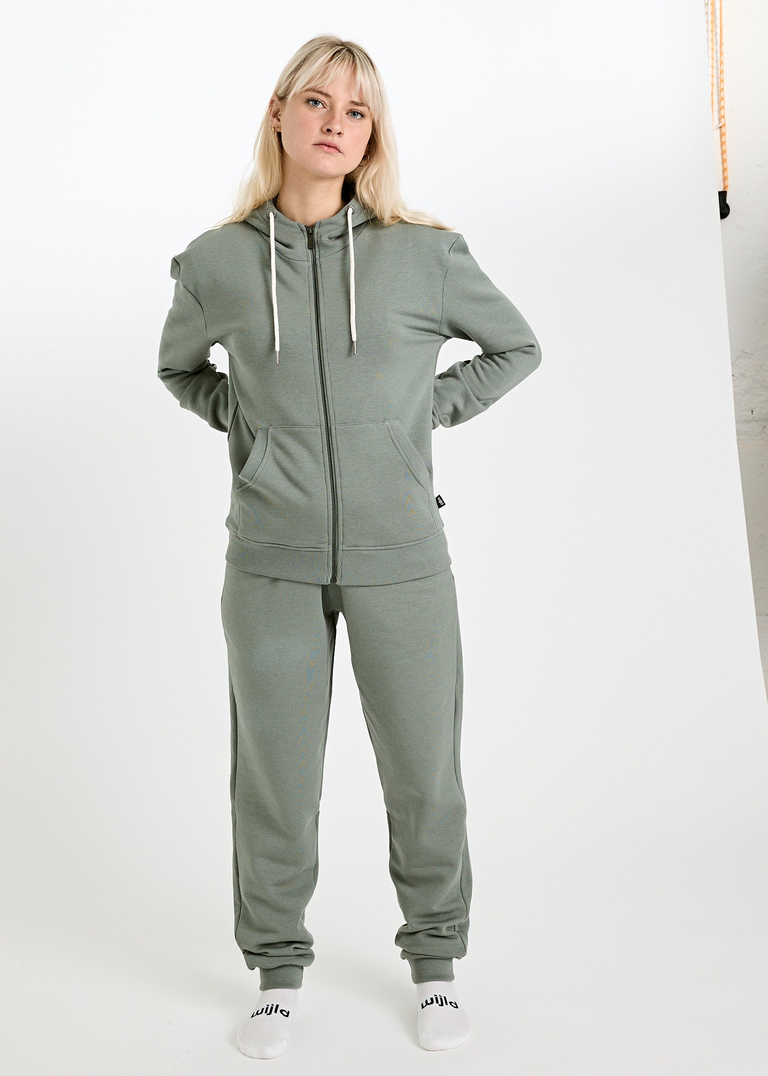 WOMEN'S SWEAT JACKET LOUISA AGAVE GREEN