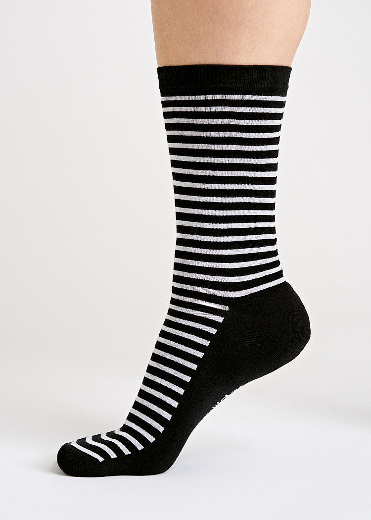 SOCKEN MIT STREIFEN BLACK