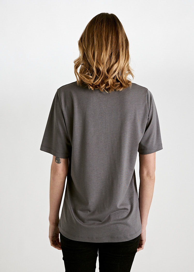 DAMEN WOODSHIRT V-AUSSCHNITT LOOSE LONGER FRIDA GRANIT