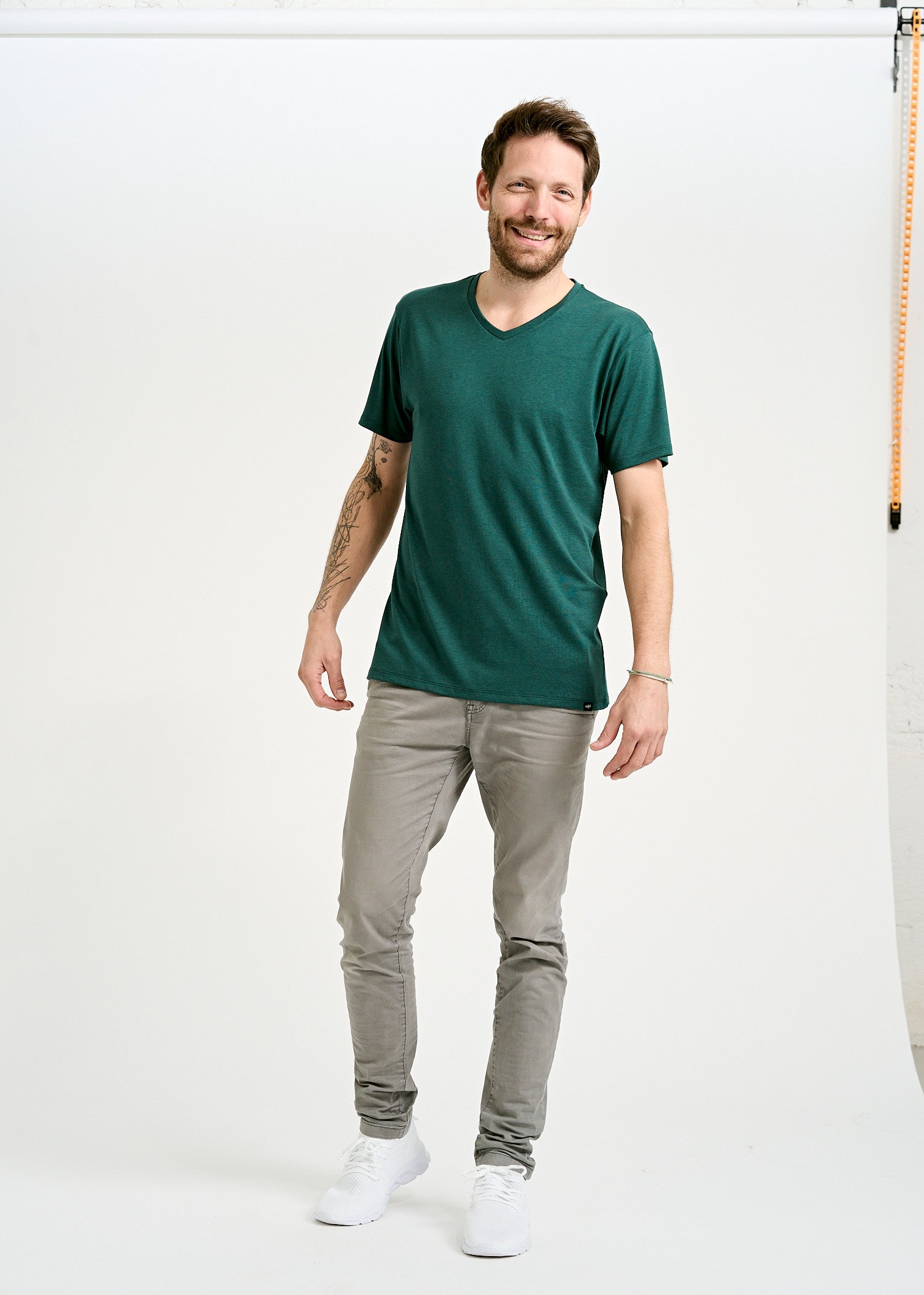 MEN'S WOODSHIRT V-NECK ALEX SEA MOSS