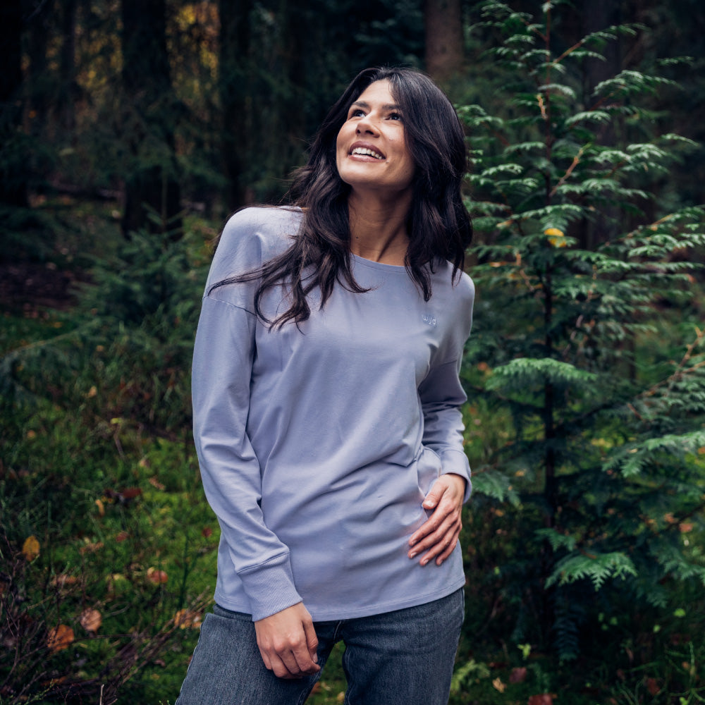 Lass dich von unseren veganen Damen Longsleeves überzeugen – nachhaltig, atmungsaktiv und bequem. Die idealen langärmligen Shirts für stilvolle Umweltbewusste.