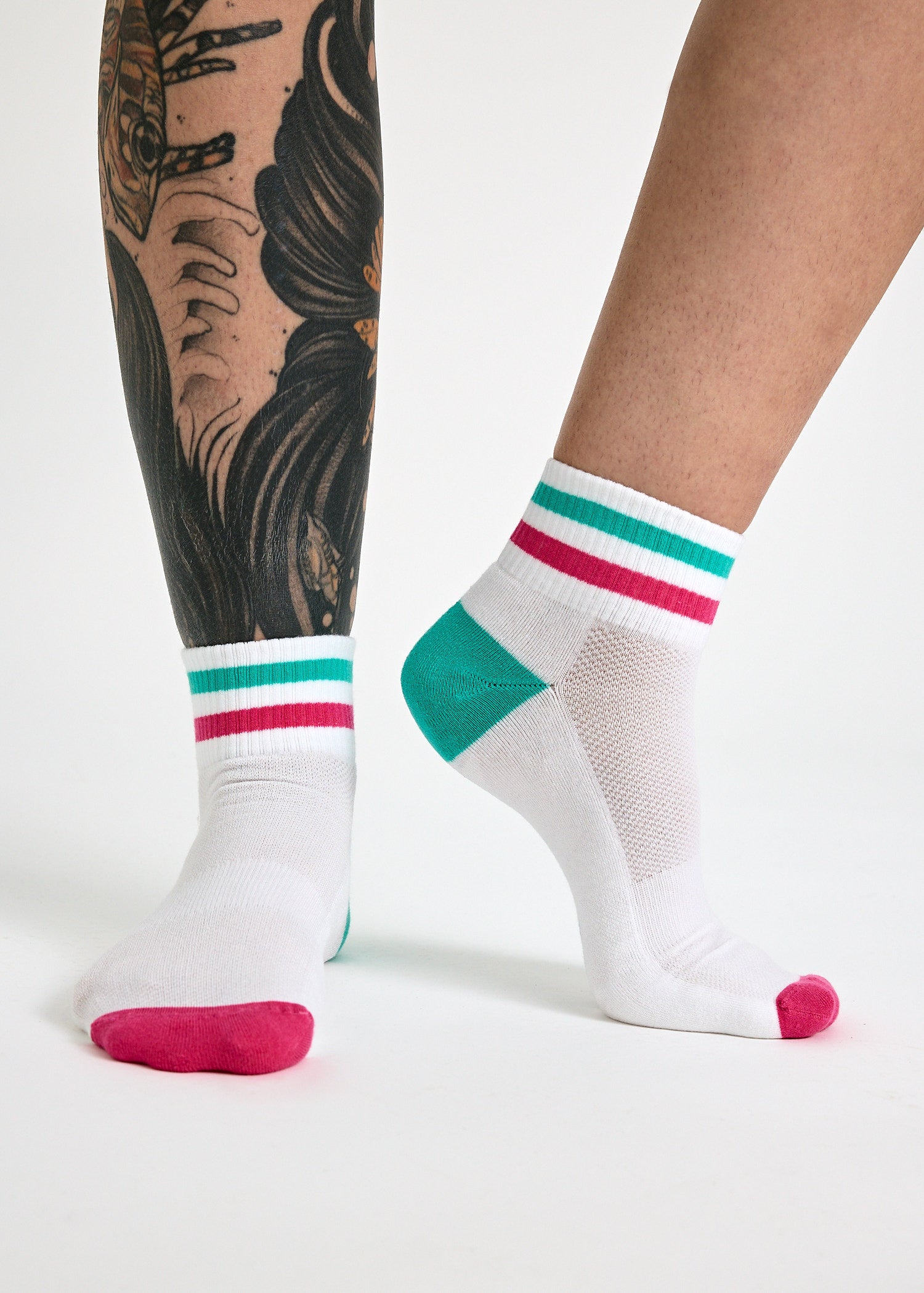 WOODSOCKS® HALBHOHE SPORTSOCKEN MAGENTA TURQUOISE