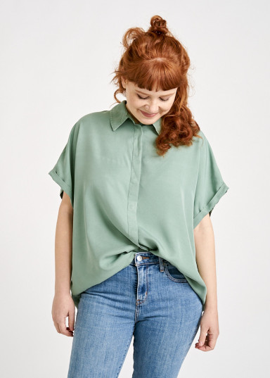 secondary image WOMEN TWILL BLOUSE GREEN BAY