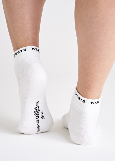secondary image SPORTS ANKLE SOCKS BRIGHT WHITE
