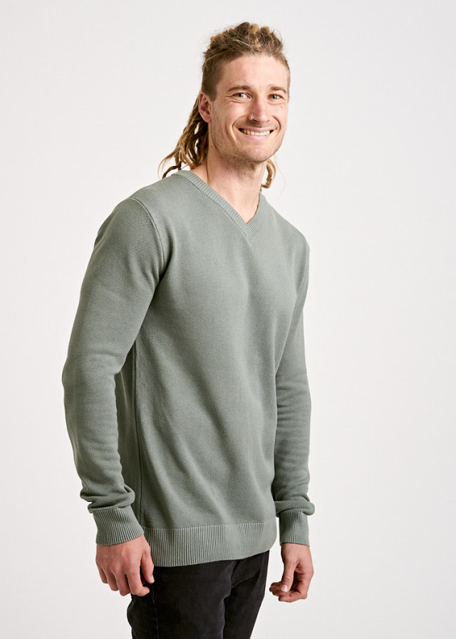 MEN KNITTED SWEATER AGAVE GREEN